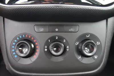 Vendo Fiat Punto 2018 - 8990 EUR, 149000 km - AUTO.MOTO.pt