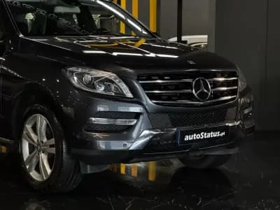 Vendo Mercedes-Benz ML 250 2015 - 27490 EUR, 135500 km - AUTO.MOTO.pt