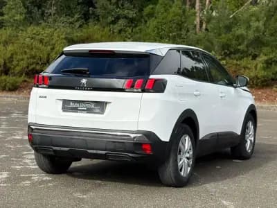 Vendo Peugeot 3008 2019 - 17900 EUR, 66750 km - AUTO.MOTO.pt