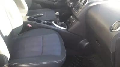 Vendo Nissan Qashqai +2 2012 - 6950 EUR, 351033 km - AUTO.MOTO.pt