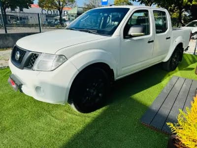 Sell Nissan Navara 2012 - 21500 EUR, 140000 km - AUTO.MOTO.pt