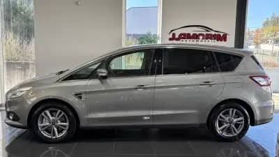 Sell Ford S-Max 2016 - 16999 EUR, 170121 km - AUTO.MOTO.pt