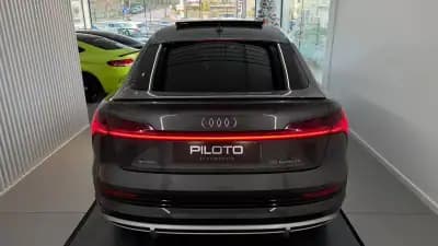 Vendo Audi e-tron Sportback 2020 - 36990 EUR, 52814 km - AUTO.MOTO.pt