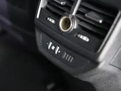 Sell Peugeot 5008 2020 - 23900 EUR, 135000 km - AUTO.MOTO.pt