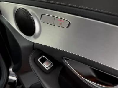 Sell Mercedes-Benz C 200 2015 - 17999 EUR, 175000 km - AUTO.MOTO.pt