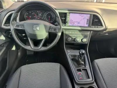 Vendo SEAT Leon ST 2020 - 15700 EUR, 124384 km - AUTO.MOTO.pt