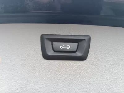 Vendo BMW 318 2012 - 12890 EUR, 205182 km - AUTO.MOTO.pt