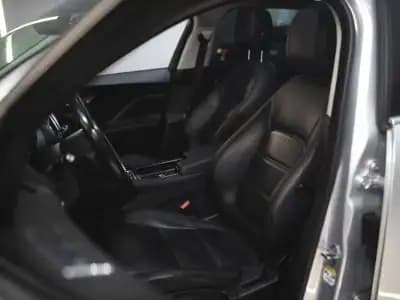 Sell Jaguar F-Pace 2017 - 23990 EUR, 91000 km - AUTO.MOTO.pt