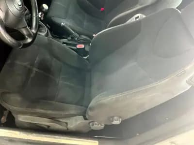 Vendo Alfa Romeo GT 2010 - 9990 EUR, 220177 km - AUTO.MOTO.pt