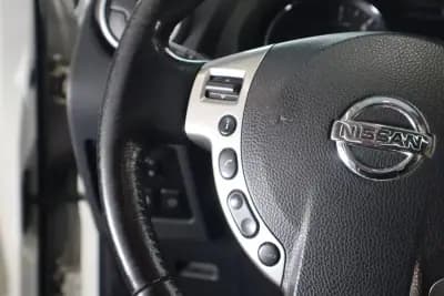 Sell Nissan Qashqai 2013 - 12500 EUR, 167922 km - AUTO.MOTO.pt