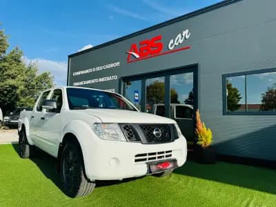 Sell Nissan Navara 2012 - 21500 EUR, 140000 km - AUTO.MOTO.pt