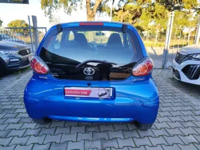 Vendo Toyota Aygo 2011 - 7500 EUR, 200000 km - AUTO.MOTO.pt