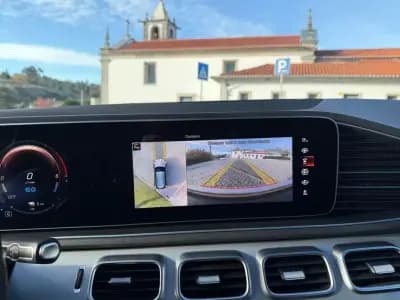 Vendo Mercedes-Benz GLE 350 2021 - 53999 EUR, 137500 km - AUTO.MOTO.pt