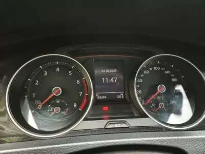 Sell Volkswagen Golf 2014 - 19900 EUR, 160000 km - AUTO.MOTO.pt