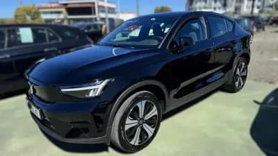 Sell Volvo C40 2023 - 38900 EUR, 60000 km - AUTO.MOTO.pt