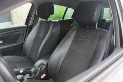 Vendo Renault Mégane 2011 - 8450 EUR, 134000 km - AUTO.MOTO.pt