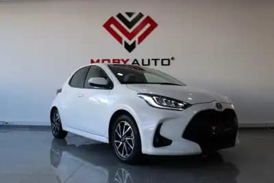Sell Toyota Yaris 2021 - 19250 EUR, 100929 km - AUTO.MOTO.pt