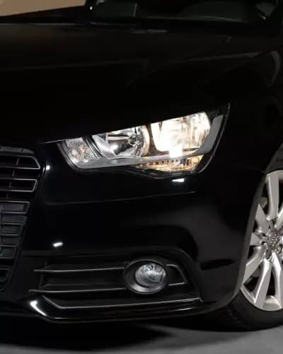 Sell Audi A1 2010 - 8950 EUR, 193000 km - AUTO.MOTO.pt