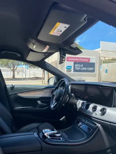 Vendo Mercedes-Benz E 300 2019 - 32500 EUR, 79783 km - AUTO.MOTO.pt