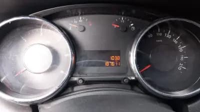 Sell Peugeot 5008 2016 - 11500 EUR, 187611 km - AUTO.MOTO.pt