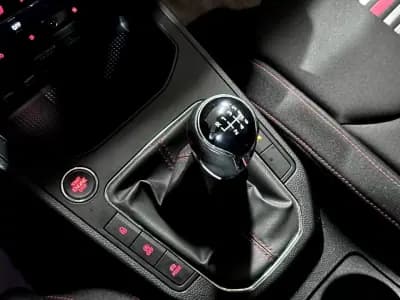 Vendo SEAT Ibiza 2017 - 13900 EUR, 89900 km - AUTO.MOTO.pt