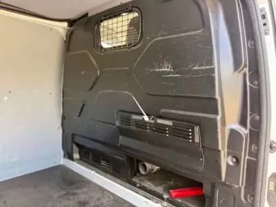 Vendo Ford Transit 2021 - 19965 EUR, 121500 km - AUTO.MOTO.pt