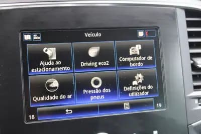 Sell Renault Mégane 2020 - 13990 EUR, 180000 km - AUTO.MOTO.pt