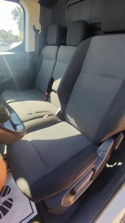 Sell Peugeot Partner 2021 - 12499 EUR, 217978 km - AUTO.MOTO.pt