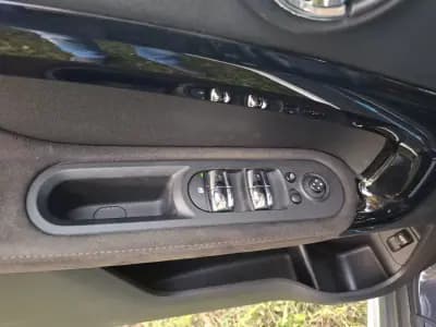 Vendo MINI Countryman 2018 - 26500 EUR, 94200 km - AUTO.MOTO.pt