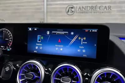 Vendo Mercedes-Benz GLA 250 2024 - 40950 EUR, 31091 km - AUTO.MOTO.pt