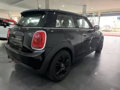 Vendo MINI 2016 - 15000 EUR, 90000 km - AUTO.MOTO.pt