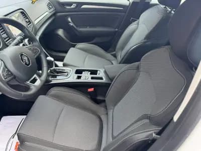 Sell Renault Mégane Sport Tourer 2023 - 24900 EUR, 16217 km - AUTO.MOTO.pt