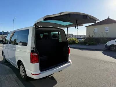 Sell Volkswagen Caravelle 2020 - 33750 EUR, 40492 km - AUTO.MOTO.pt