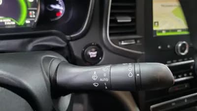 Vendo Renault Talisman 2016 - 14990 EUR, 107000 km - AUTO.MOTO.pt