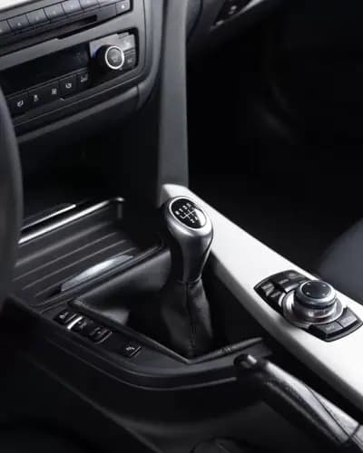 Sell BMW 316 2013 - 15950 EUR, 160000 km - AUTO.MOTO.pt