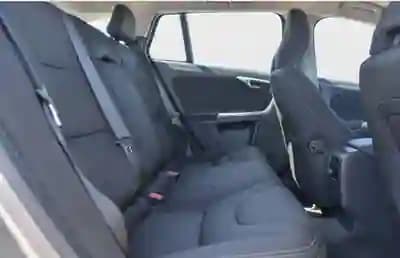 Vendo Volvo V60 2013 - 10500 EUR, 195000 km - AUTO.MOTO.pt