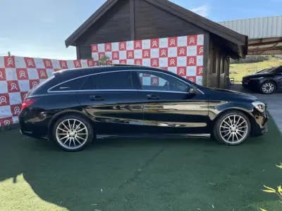 Vendo Mercedes-Benz CLA 200 2017 - 27990 EUR, 133325 km - AUTO.MOTO.pt