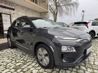 Vendo Hyundai Kauai 2020 - 19990 EUR, 61000 km - AUTO.MOTO.pt