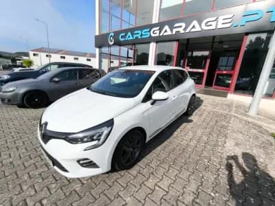 Sell Renault Clio 2021 - 14450 EUR, 159000 km - AUTO.MOTO.pt