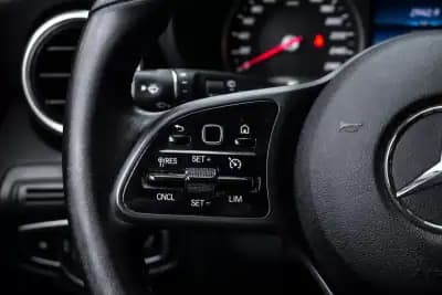 Sell Mercedes-Benz C 180 2020 - 20900 EUR, 212147 km - AUTO.MOTO.pt