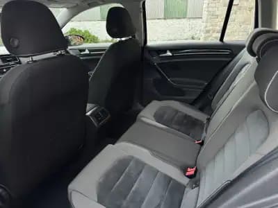 Sell Volkswagen Golf Variant 2015 - 12750 EUR, 160000 km - AUTO.MOTO.pt