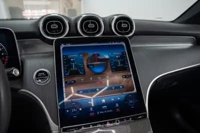 Sell Mercedes-Benz GLC 300 2024 - 82500 EUR, 32500 km - AUTO.MOTO.pt