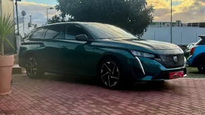 Vendo Peugeot 308 SW 2023 - 22990 EUR, 145000 km - AUTO.MOTO.pt