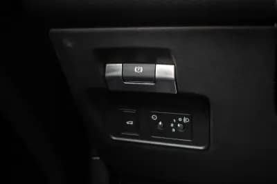 Vendo Land Rover Range Rover Evoque 2020 - 39900 EUR, 84922 km - AUTO.MOTO.pt