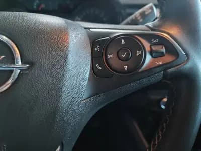 Vendo Opel Crossland X 2019 - 11950 EUR, 65500 km - AUTO.MOTO.pt