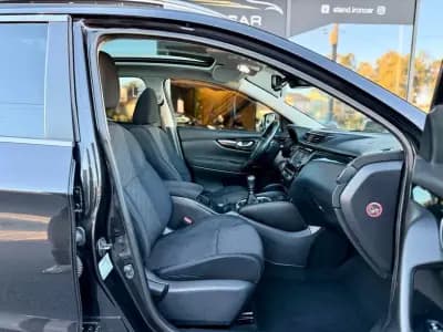 Vendo Nissan Qashqai 2014 - 12990 EUR, 199100 km - AUTO.MOTO.pt