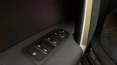 Vendo BMW iX 2022 - 67000 EUR, 72402 km - AUTO.MOTO.pt