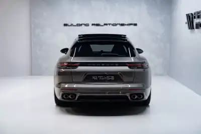 Sell Porsche Panamera Sport Turismo 2018 - 69950 EUR, 133000 km - AUTO.MOTO.pt