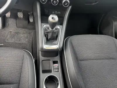 Sell Renault Captur 2024 - 22900 EUR, 33561 km - AUTO.MOTO.pt