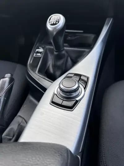 Vendo BMW 118 2013 - 13900 EUR, 160000 km - AUTO.MOTO.pt